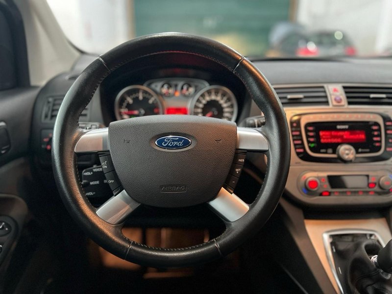 Ford Kuga 2.0 TDCi Titanium 4WD 2009, foto 16