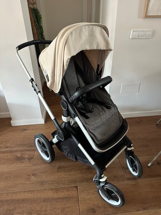 Bugaboo Fox 2 Carrito Bebé. Silleta y capazo