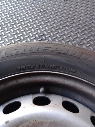 NEUMATICOS 185/65R15 88H