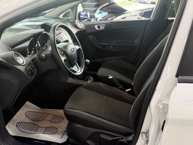 Ford Fiesta 2016, foto 10