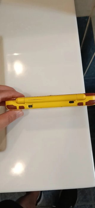 Nintendo 2DS XL Pikachu Usato Come Nuovo