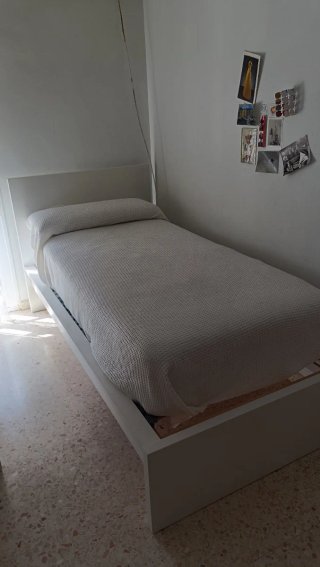 Estructura cama individual + colchón IKEA