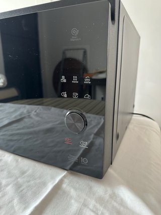Horno Microondas LG Negro 1100W