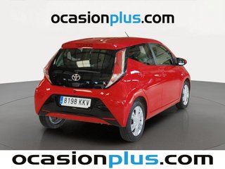 Toyota Aygo 1.0 70 x-play 51 kW (69 CV)