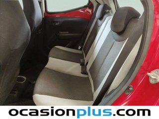Toyota Aygo 1.0 70 x-play 51 kW (69 CV)