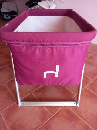 Minicuna plegable rosa