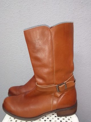 Botas de piel marrones
