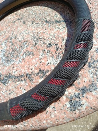 PROTECTOR DE VOLANTE. NUEVO. SPARCO