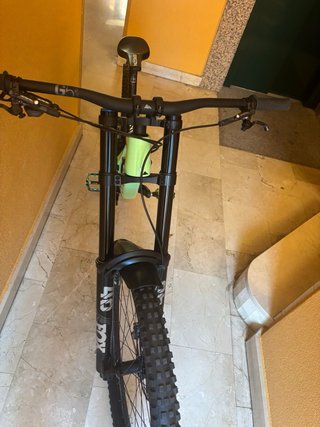 Bicicleta Descenso Canyon sender