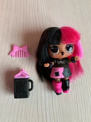 LOL Surprise Metal Babe Muñeca