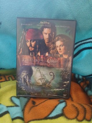 Piratas del Caribe: El Cofre del Hombre Muerto DVD