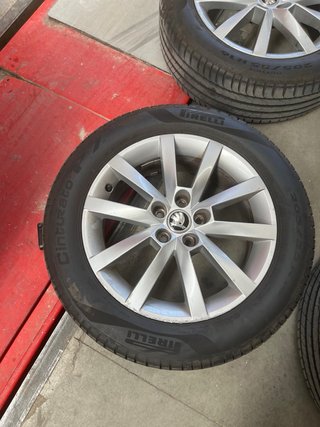 Llantas Skoda Scala con neumáticos