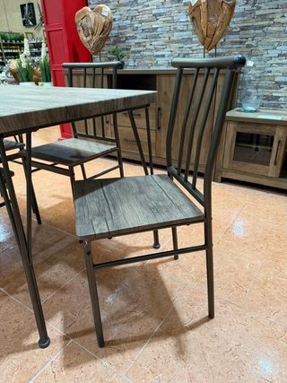 Comedor 4 Sillas Madera y Metal