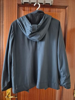 Zara impermeable Azul Marino con Capucha