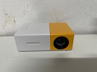 Mini Proyector LED Portátil Blanco/Amarillo