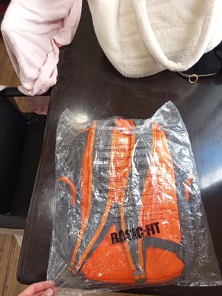 Mochila Basic-Fit sin abrir