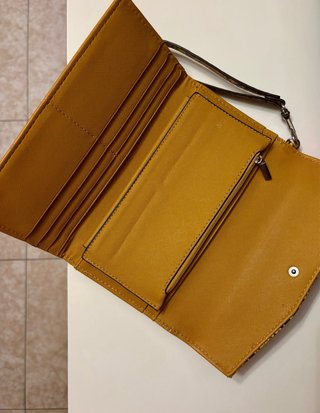 Cartera billetera Parfois efecto piel serpiente