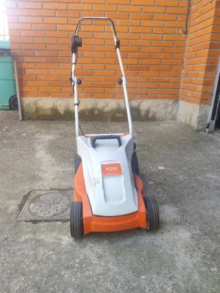 Cortacésped Eléctrico Stihl RMR 235 averiado