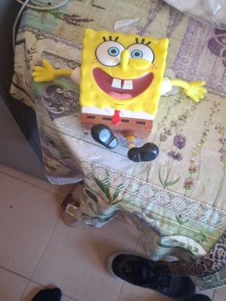 Muñeco duro de goma Bob Esponja