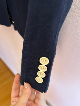 Americana/ Blazer azul marino con detalles blancos