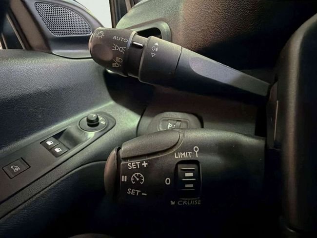 Peugeot Partner 2022, foto 12