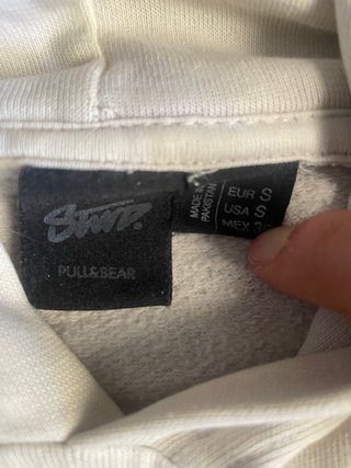 Sudadera Pull&Bear Blanca y Negra Talla S