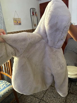 Abrigo niña peluche beige
