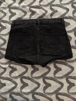 Bershka Pantalón Corto Negro Talla 34