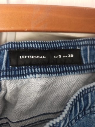 Pantalón vaquero corto LEFTIES talla S hombre