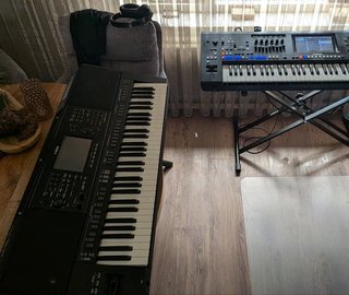 Teclado Yamaha PSR-SX720