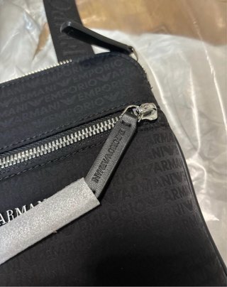 Bolso bandolera Emporio Armani negro