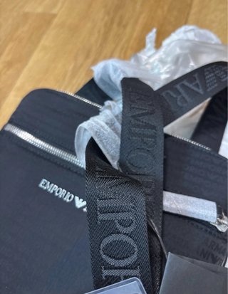 Bolso bandolera Emporio Armani negro
