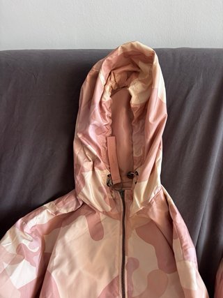 Chaqueta Bershka Camuflaje Rosa Beige