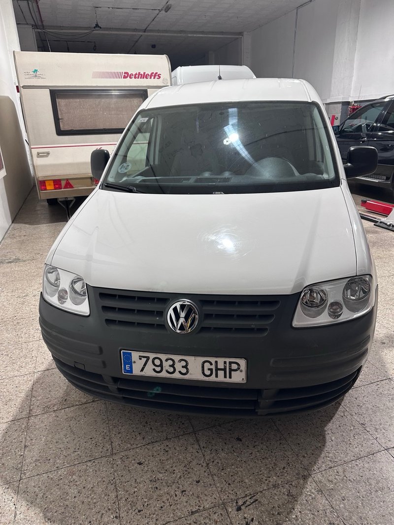 Volkswagen Caddy 2008 - foto 1
