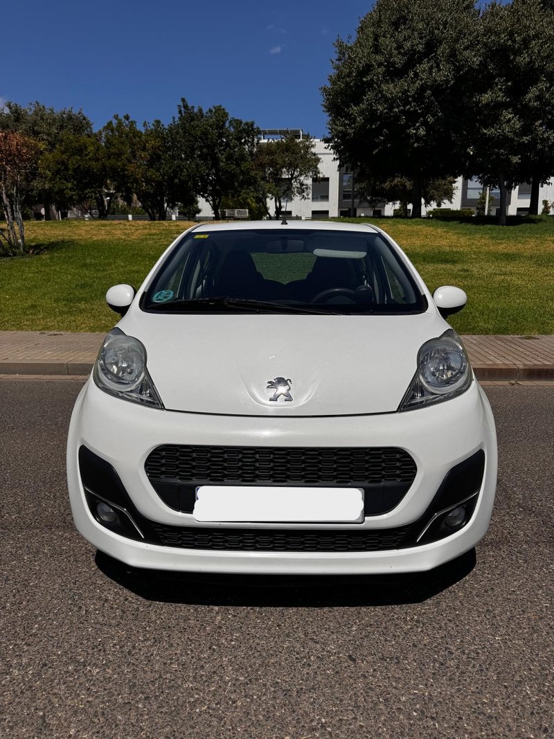 Peugeot 107 - foto 1