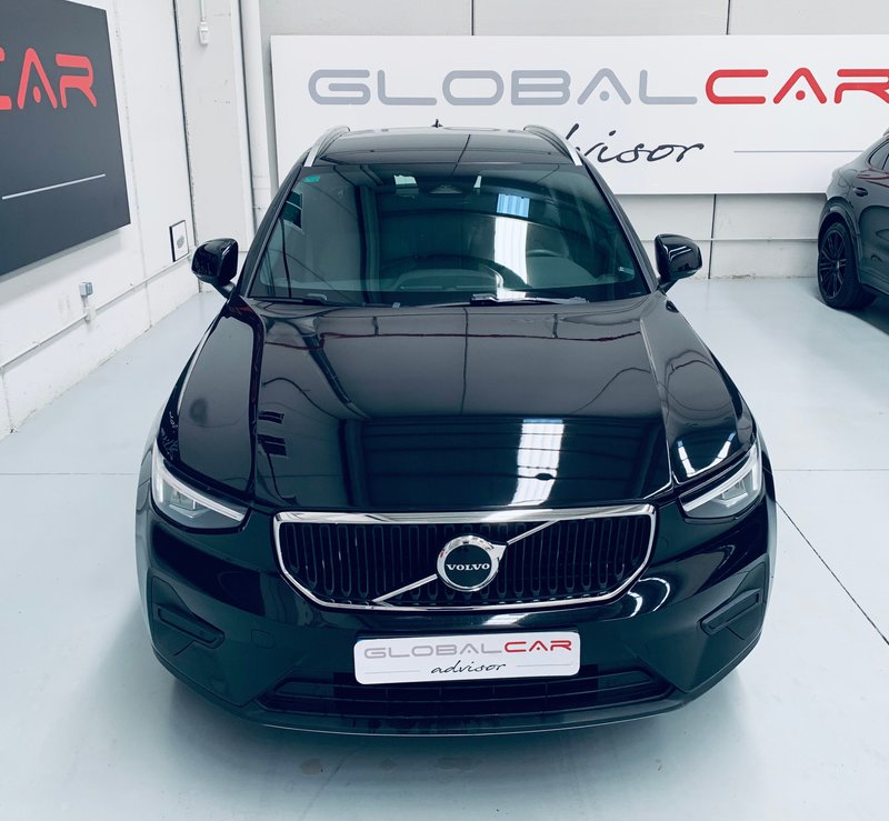 Volvo XC40 2022, foto 4