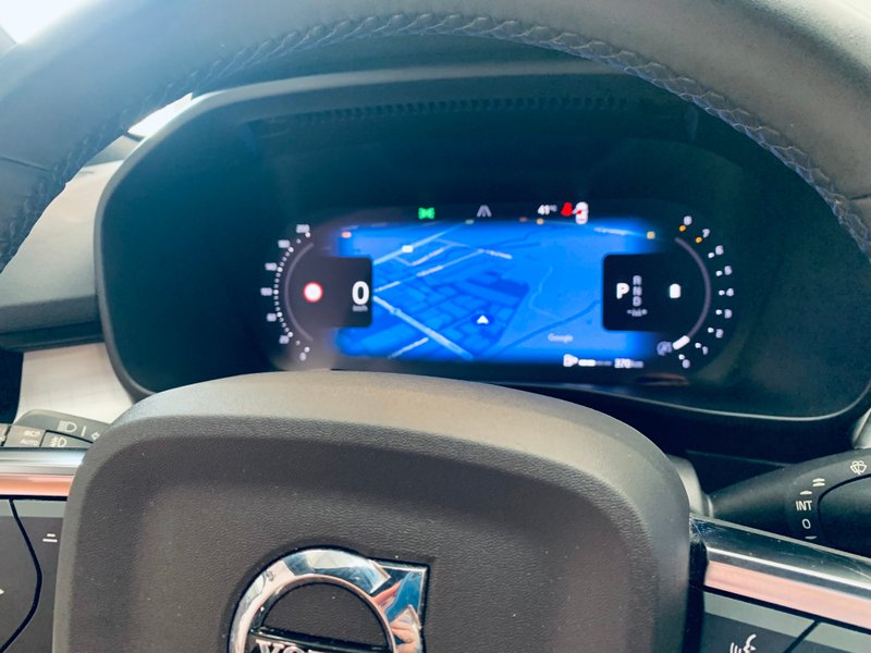 Volvo XC40 2022, foto 15