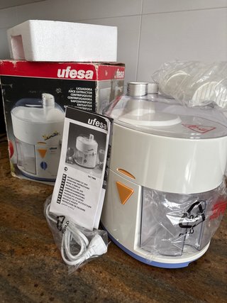 Licuadora Ufesa LC105