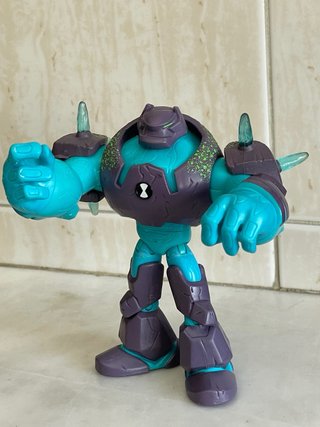 Ben 10 Omni Enhanced Shock Rock Figure Playmates