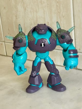 Ben 10 Omni Enhanced Shock Rock Figure Playmates