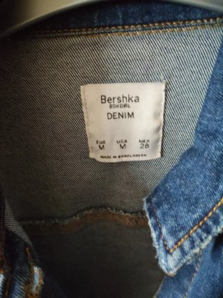 Cazadora Vaquera Bershka Talla M