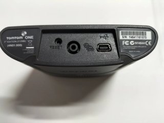 GPS TomTom ONE con funda