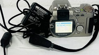 Fotocamera Digitale Fujifilm FinePix 4900 Zoom