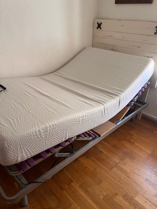 Cama articulada eléctrica en muy buen estado