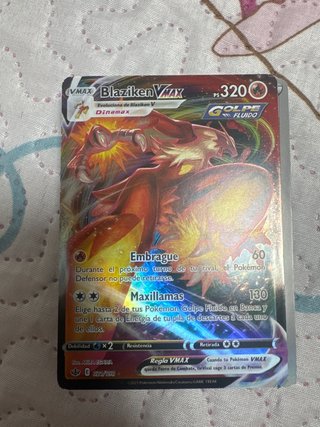 Carta Pokémon Blaziken VMAX 320 PS