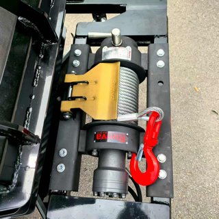Robot desbrozadora forestal profesional