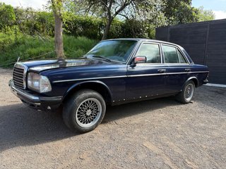 Mercedes-Benz 230 E 1981 W123 en restauración