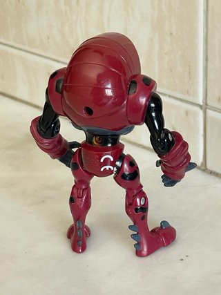 Ben 10 Ultimate Alien Water Hazard Figure Bandai