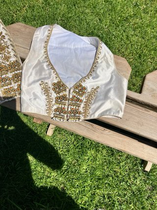 Traje de Luces Blanco y Oro