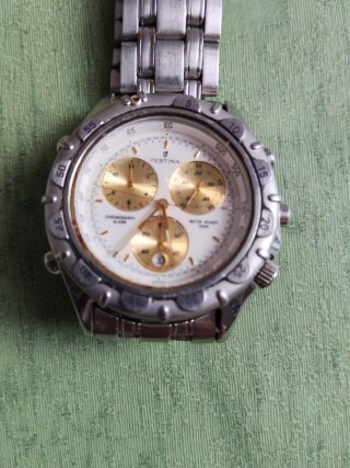 Reloj Festina Cronógrafo Acero Dorado